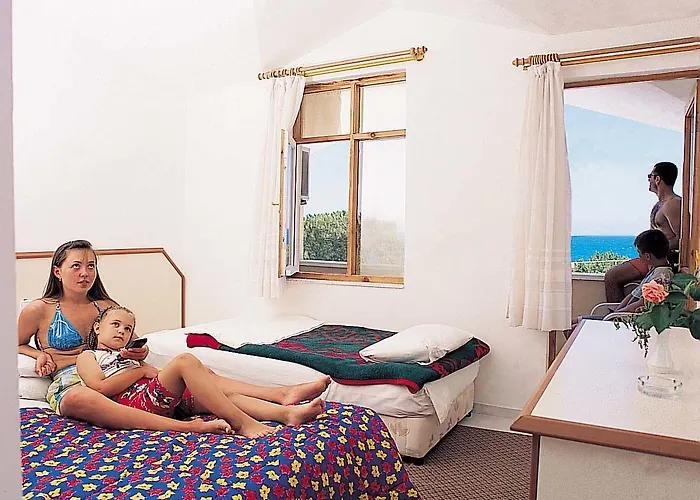 Hotel More Hotel 3*