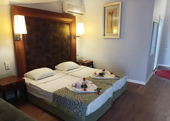 More Hotel