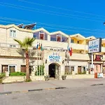 More Hotel Hotel 3*