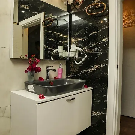 Отель More Hotel