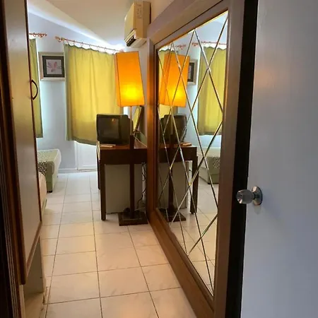 Отель More Hotel