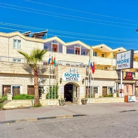 More Hotel מלון 3*