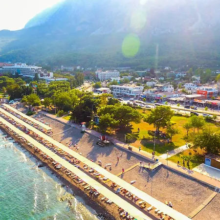 호텔 More Hotel 벨디비