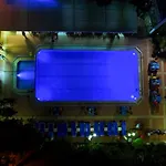 More Hotel Hotel