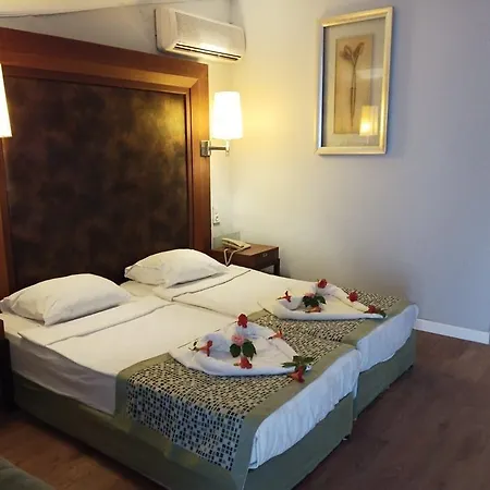 More Hotel